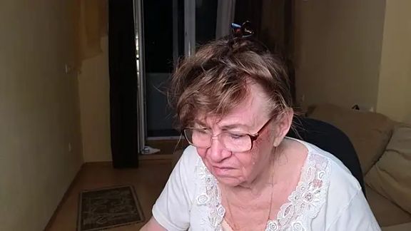 Betty_Brick