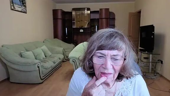 Betty_Brick