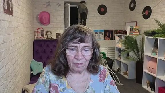 Betty_Brick
