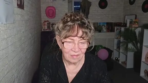 Betty_Brick