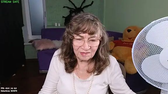 Betty_Brick