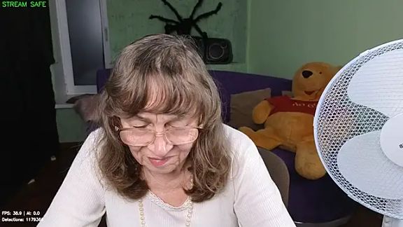 Betty_Brick