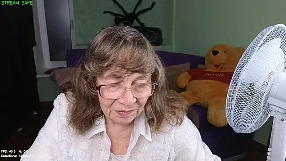Betty_Brick