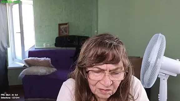 Betty_Brick