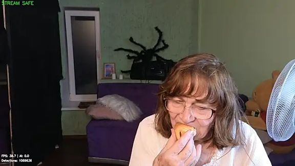 Betty_Brick