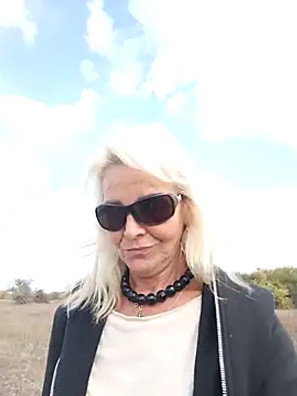 CassandraSandra44