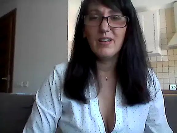 Elena48324