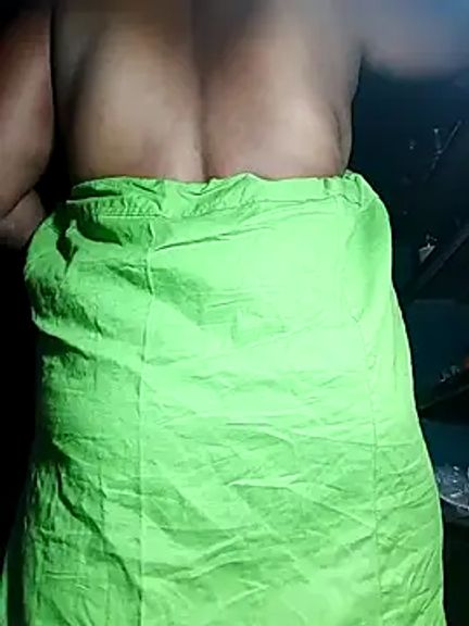 Nude-Priya2