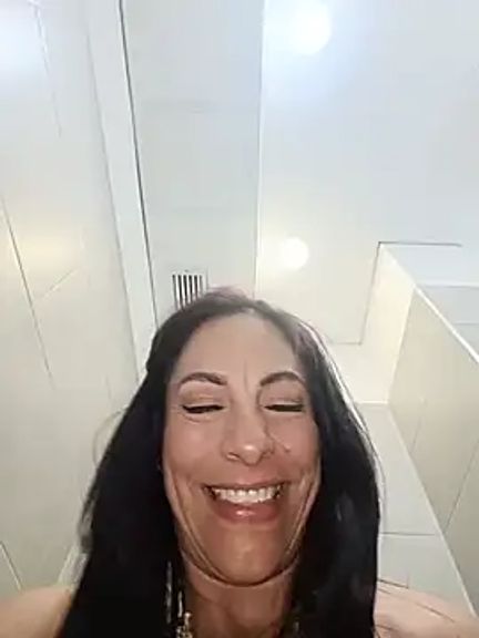 _Kamy_Hot