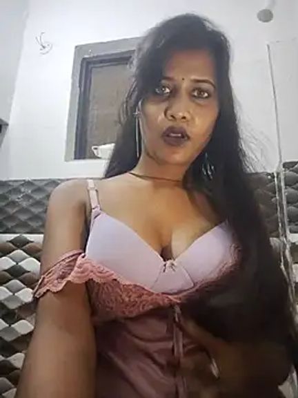 cute_radhikaa