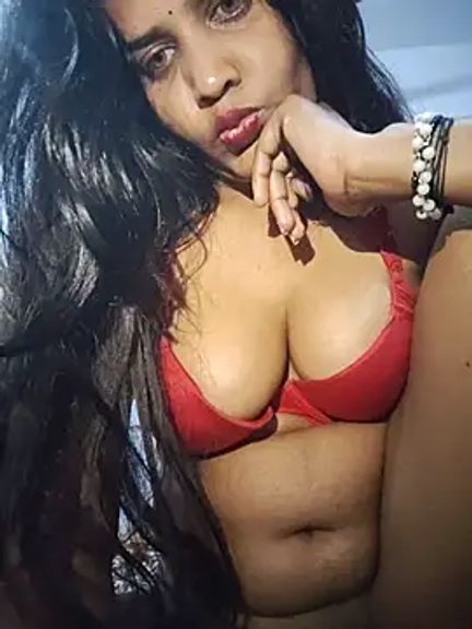 cute_radhikaa