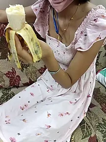 Isha_Sax