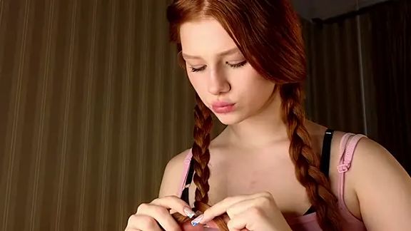 Juuulia_