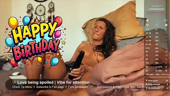 SwingWingWomanSweden