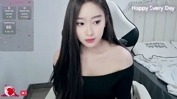 Gloomy_naomimisora