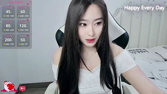 Gloomy_naomimisora