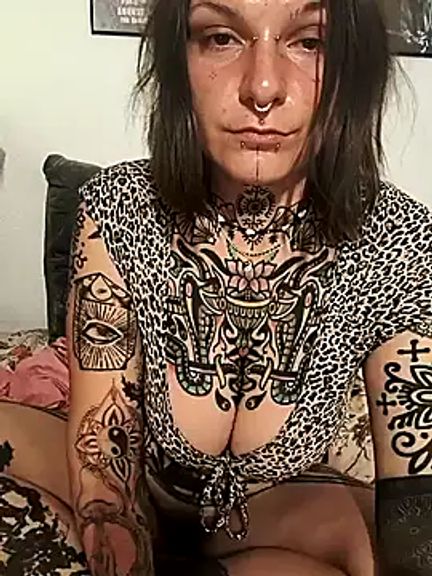 lizzardqueeen