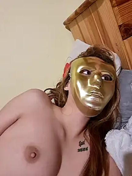 Themaskedgirl22