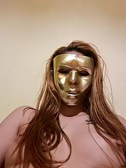 Themaskedgirl22