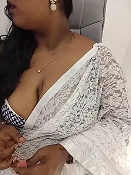Cutee_Amrita