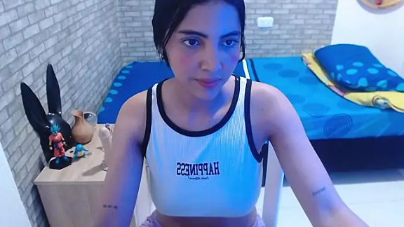 Carla_flower_hot