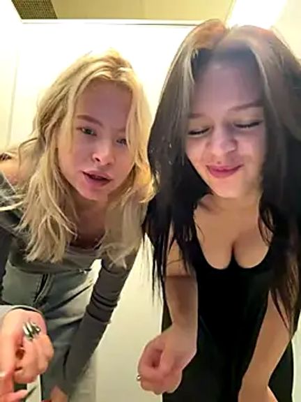 Cum_girlss