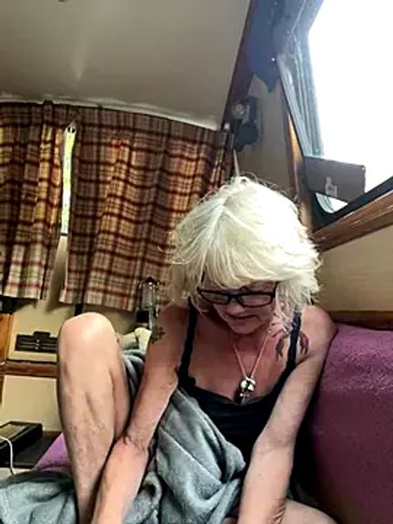 ladyboatlady