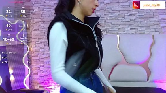 juno_tay
