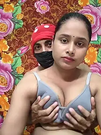 Seducing_couple