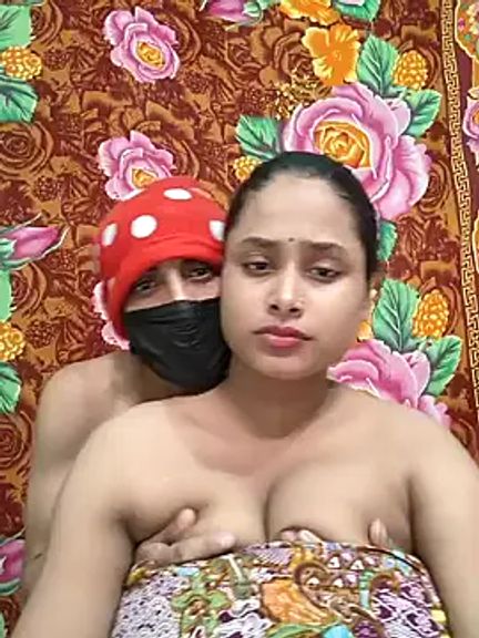 Seducing_couple