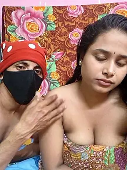 Seducing_couple