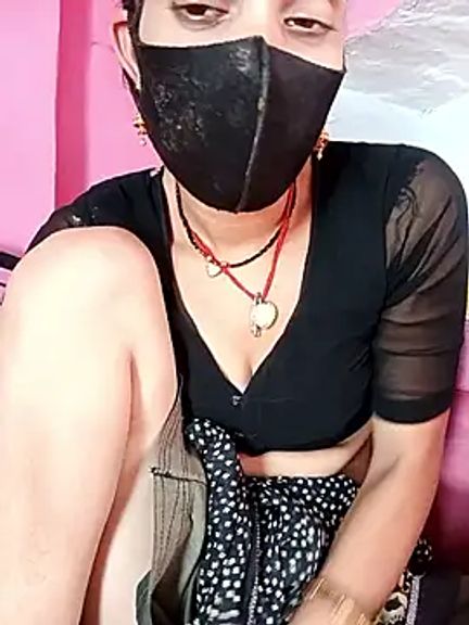 Hot-lodhi66