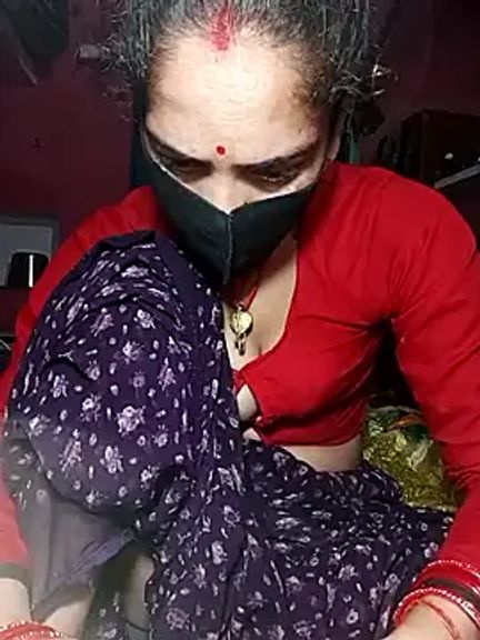 Hot-lodhi66