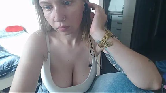 amanda_kiss_kiss