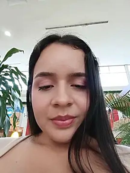 Julieth_hot-69