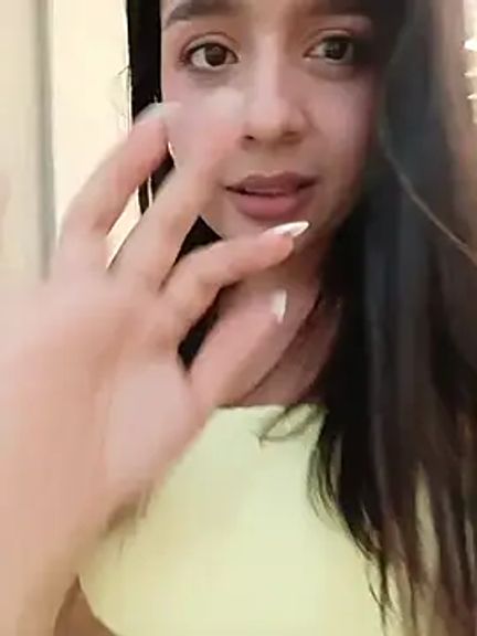 Julieth_hot-69