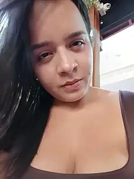 Julieth_hot-69