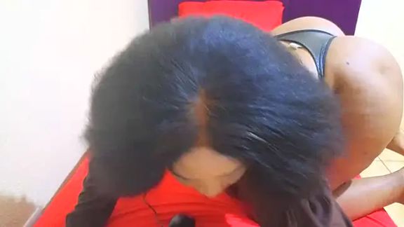 GiantBootyMilf