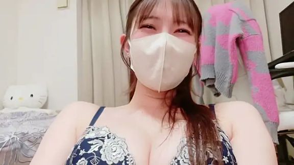 MOEMOE-Q