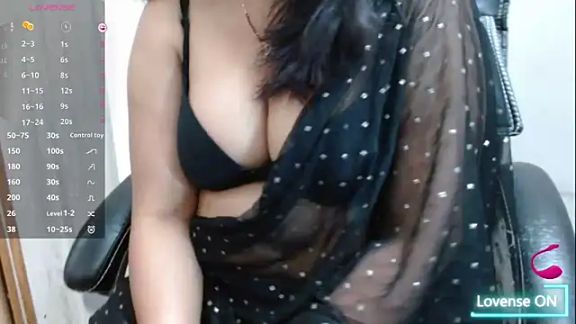 hot_neelu