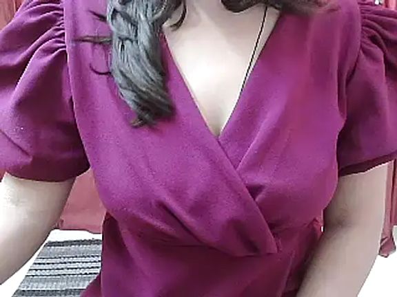 ANANYA-TIWARI