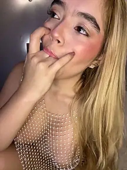 Mia_Roswell