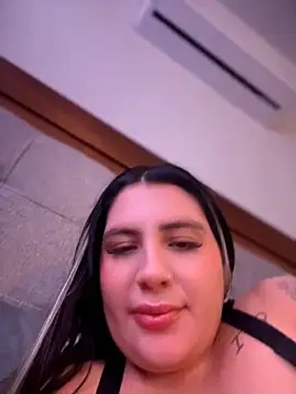 Vicky_Sixx