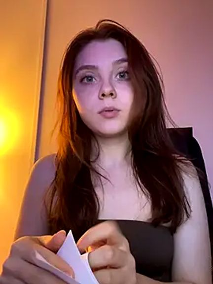 Nora__Ray