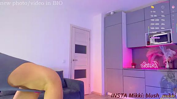 mikkixmeow