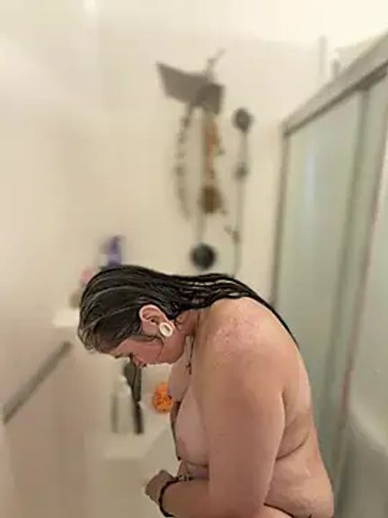 Alix_Valentine