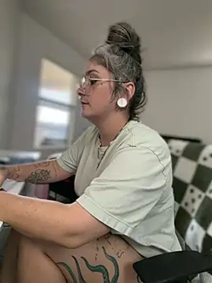 Alix_Valentine