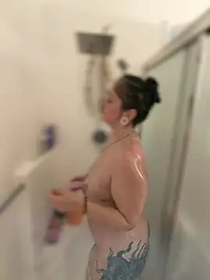 Alix_Valentine