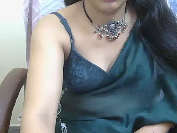 Lovely_Manvi