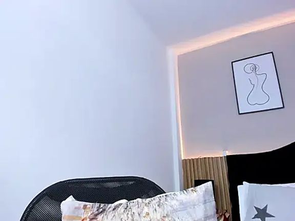 Pauline_Fox